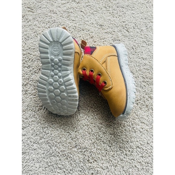 Wonder Nation size 5 boots - Picture 5 of 5